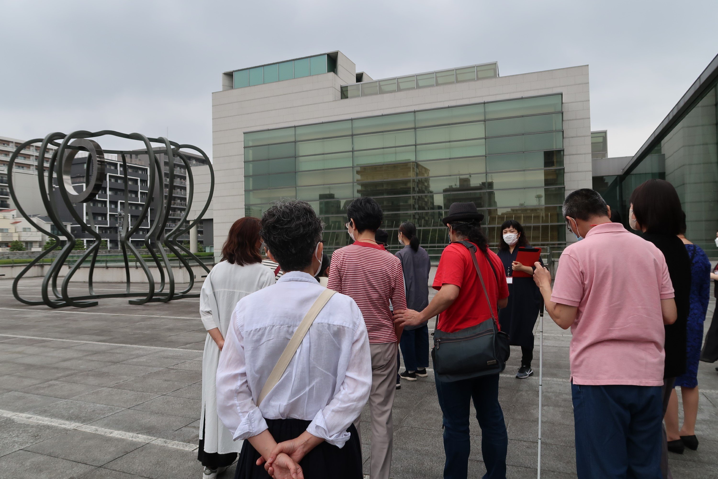 光の中へ 視覚障害者の美術館・博物館アクセス 光の中へ 視覚障害者の美術館・博物館アクセス 光の中へ 視覚